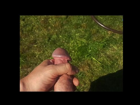 ❤️ Hot hottie gets her pink pussy fucked and cums with a squirt in a summer garden ❤️  Sex at porn en-us.xxxshake.ru ❌❤